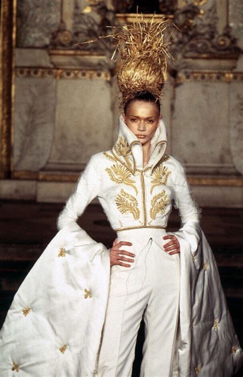 mcqueen per givenchy|alexander mcqueen founded.